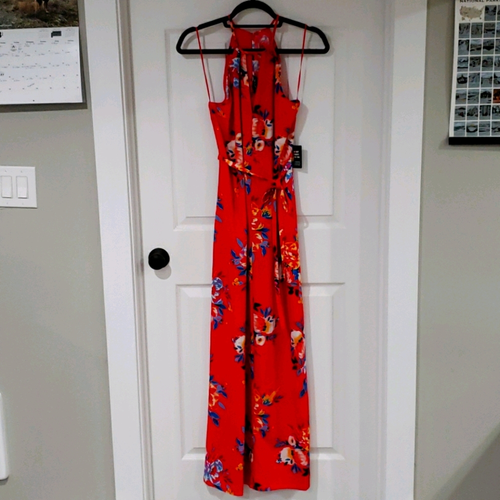 *SOLD* NWT Express Floral Maxi with Slit